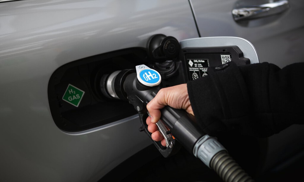 Los fabricantes de coches europeos se las prometían felices con la pila de hidrógeno. La realidad les ha atropellado
